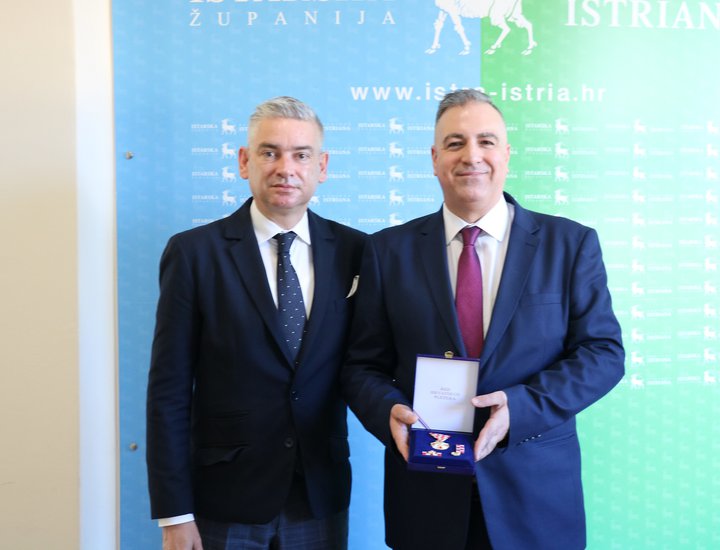 Župan Miletić primio Petra Ćurića povodom odlikovanja Redom hrvatskog pletera