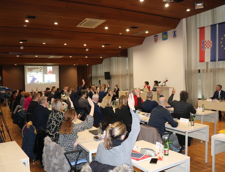 Approvato il Bilancio della Regione Istriana per il 2023