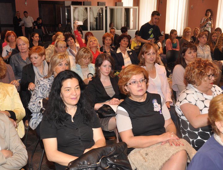 Pola: l'Associazione "Žene Europe - Donne D'Europa - Ženske Evrope - Women of Europe" per i pari diritti e la dignità