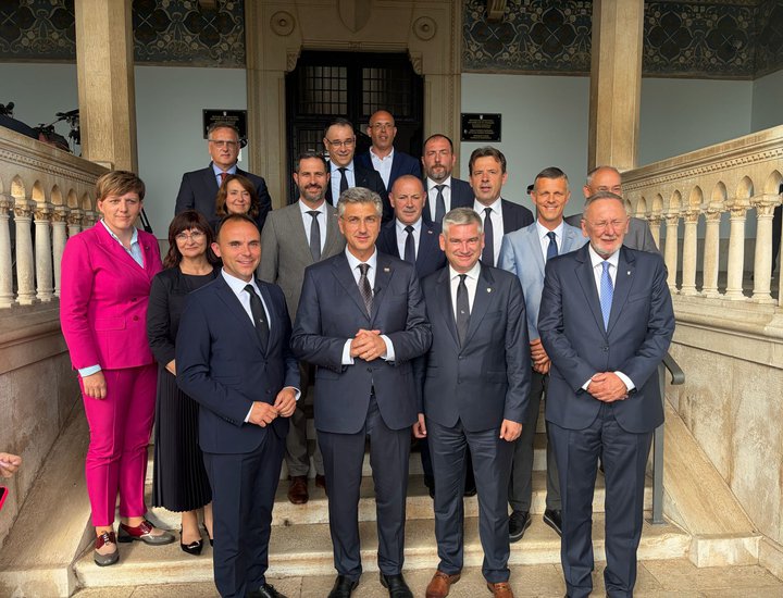 Il presidente del Governo della Repubblica di Croazia a Parenzo all’incontro con il presidente della Regione Miletić e il sindaco Peršurić