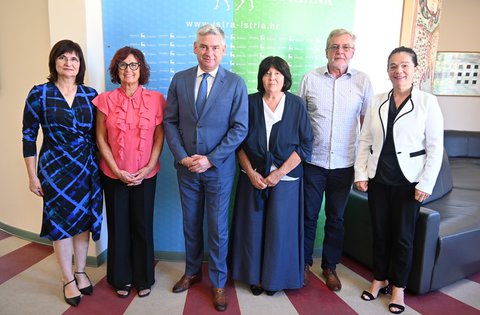 U Istarskoj županiji održan prijem za ravnatelje škola  povodom odlaska u mirovinu