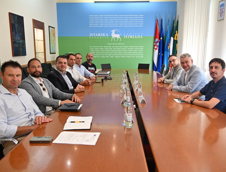 L’Autorità portuale regionale di Pola avvia la costruzione del secondo edificio sulla Riva di Pola