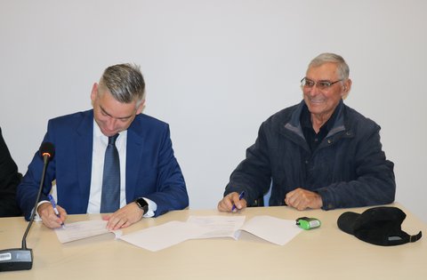 Firmati i contratti sull'assegnazione di sussidi per l'agricoltura e lo sviluppo rurale del valore di un milione di kune