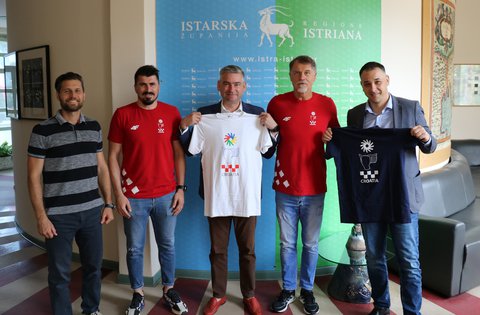 Župan Miletić primio zlatnu rukometnu reprezentaciju gluhih