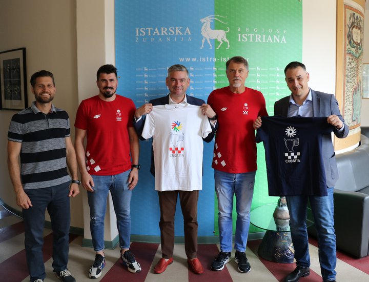 Župan Miletić primio zlatnu rukometnu reprezentaciju gluhih