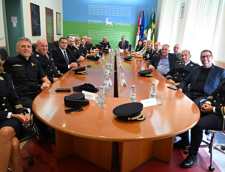 Istarski župan Boris Miletić upriličio prijem povodom predstojećeg Dana policije