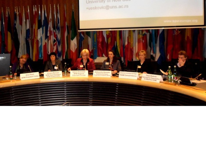 Il 7° Danube Net Businesswomen Forum 2012 quest'anno si e' tenuto a Vienna
