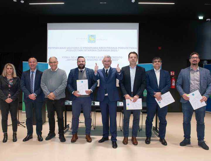 Župan Boris Miletić potpisao je ugovore za program „Poduzetnik Istarska županija 2025.“ s kreditnim potencijalom od 35 milijuna eura sa svim istarskim gradovim