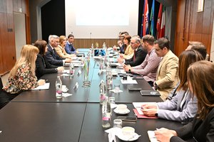 Il presidente della Regione Istriana Boris Miletić ad Albona: priorità a sanità, abitazione ed energia
