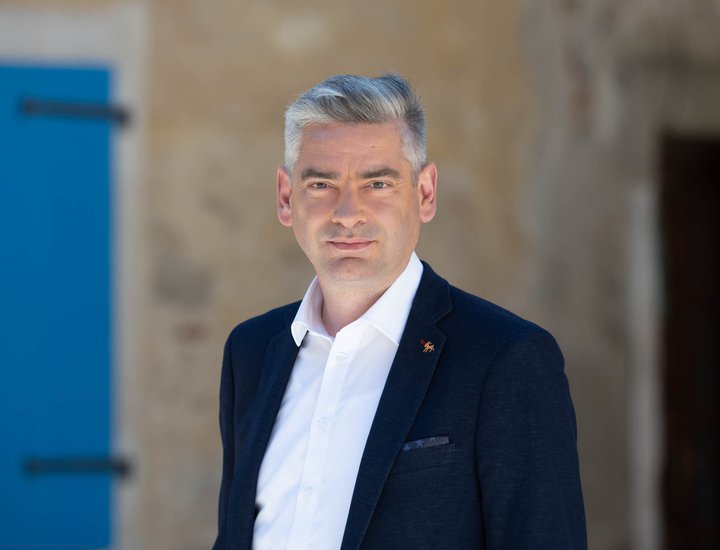 Il presidente Miletić: L'edilizia abusiva si è espansa perché il quadro legislativo non va bene