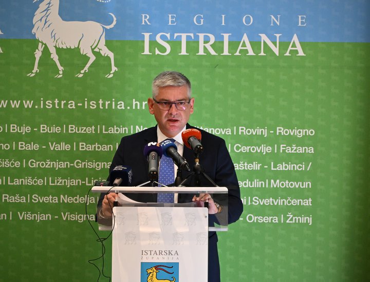 Župan Miletić održao mjesečnu konferenciju za novinare