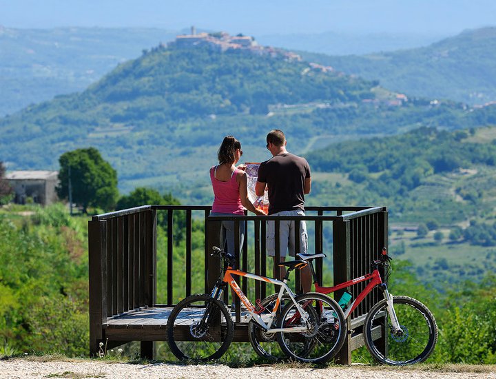 Assegnazione di sussidi alle manifestazioni turistiche, ai prodotti e ai progetti nelle aree turisticamente meno sviluppate della Regione Istriana nel 2021