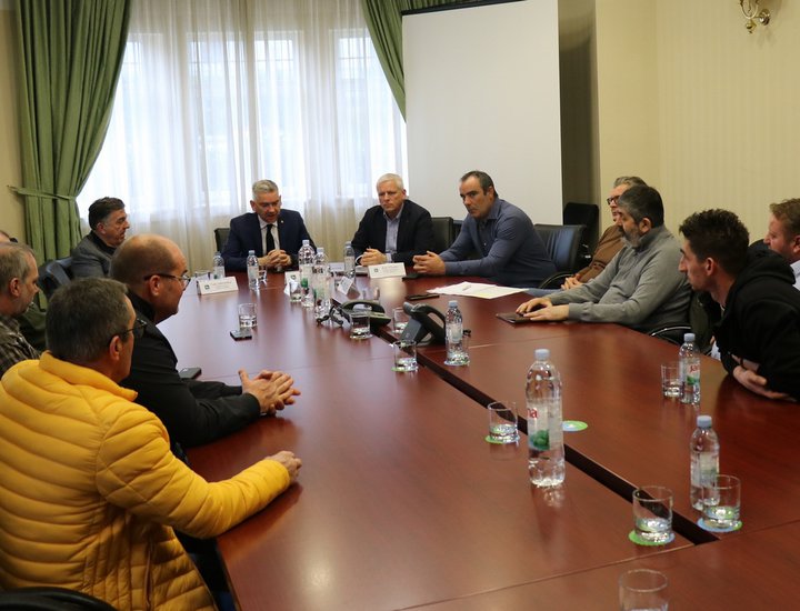 Župan Boris Miletić održao radni sastanak s istarskim proizvođačima mlijeka
