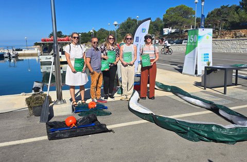 Nell'ambito del progetto UE WASTEREDUCE, la Regione Istriana ha acquisito attrezzature moderne per la raccolta dei rifiuti in mare