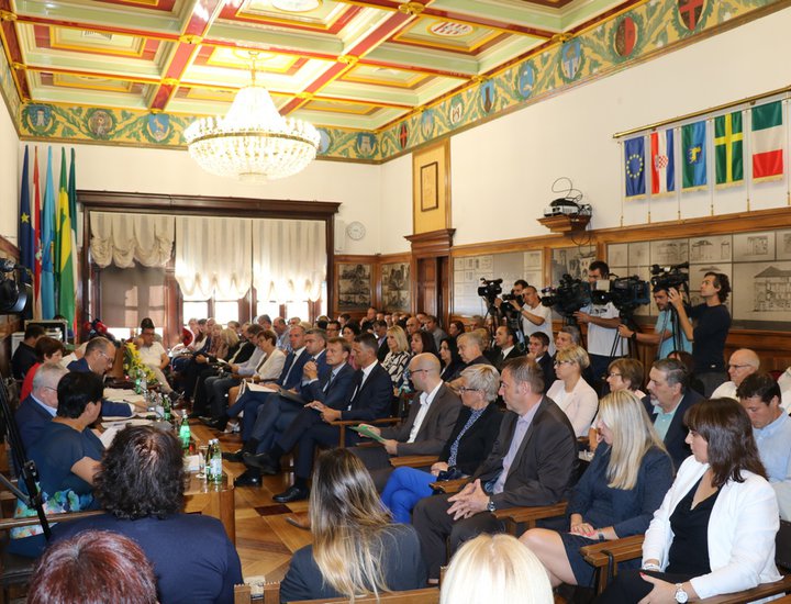 L'Assemblea della Regione Istriana e il Consiglio municipale della Città di Pola hanno approvato la Dichiarazione sull'Uljanik