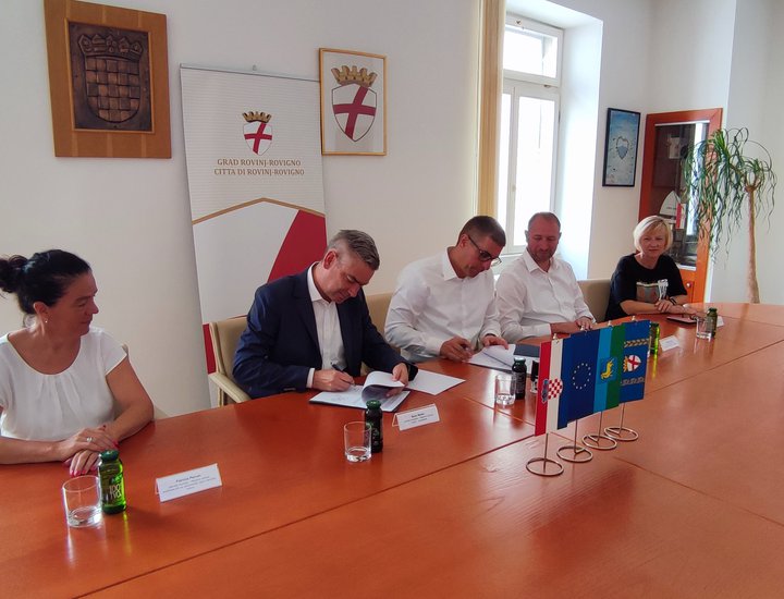 Istarska županija i Grad Rovinj-Rovigno potpisali Ugovor o zamjeni nekretnina