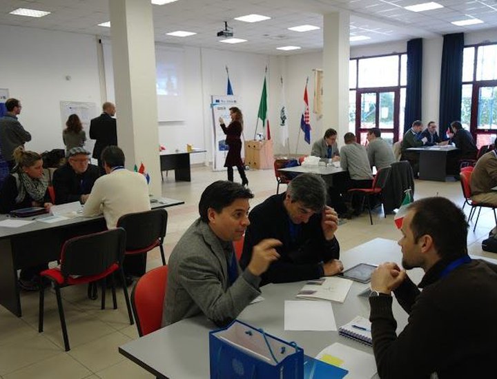 Pesaro: Održan tematski susret poduzetnika OIE i EE