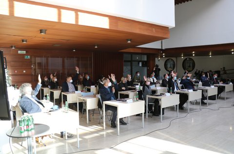 Usvojen Proračun Istarske županije za 2022. godinu, suzdržani jedino vijećnici SDP-a