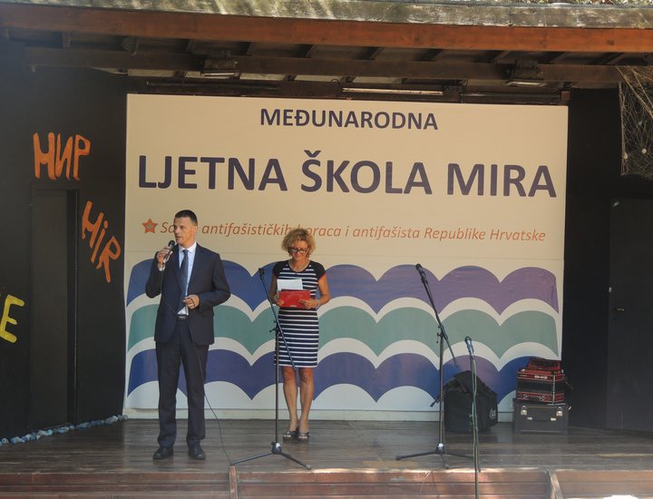 Il Presidente Flego alla presentazione della Scuola estiva della pace