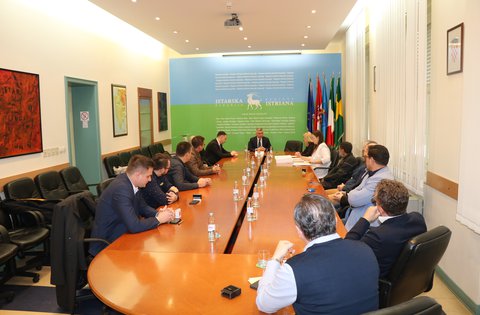 La Regione ha assegnato 190 mila euro di sussidi all'economia istriana