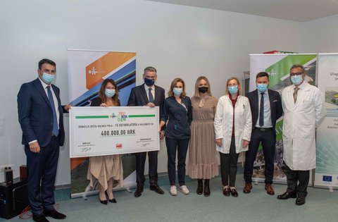 Bina Istra e partner hanno donato all'OG di Pola un'attrezzatura del valore di 400 mila kune