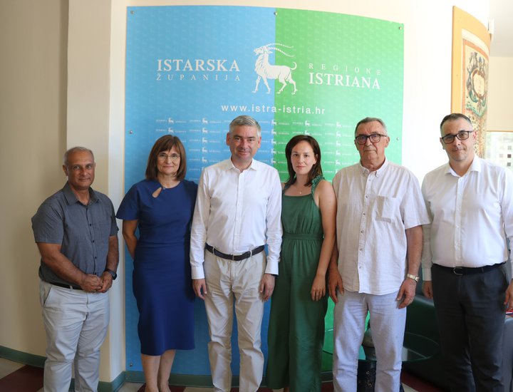 Il presidente Miletić ha ricevuto i rappresentanti del Centro per la sindrome di Down a Pola