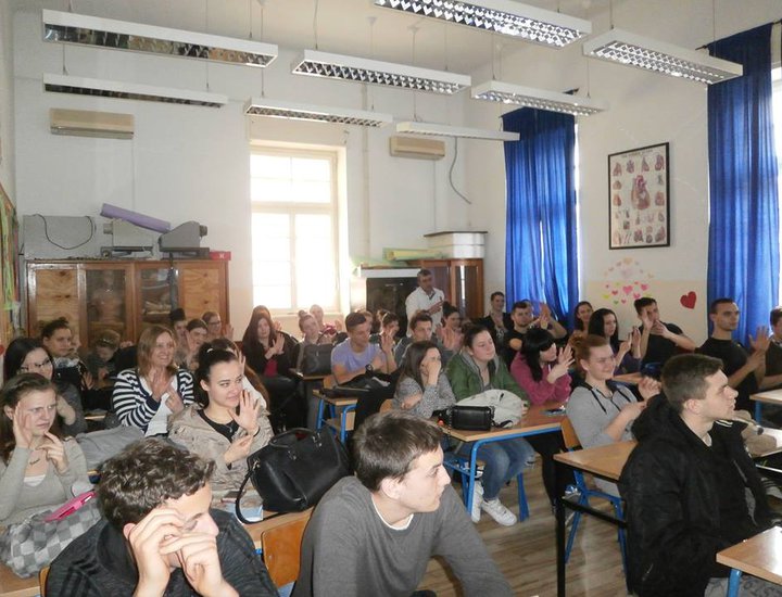 Projekt Premostimo tišinu