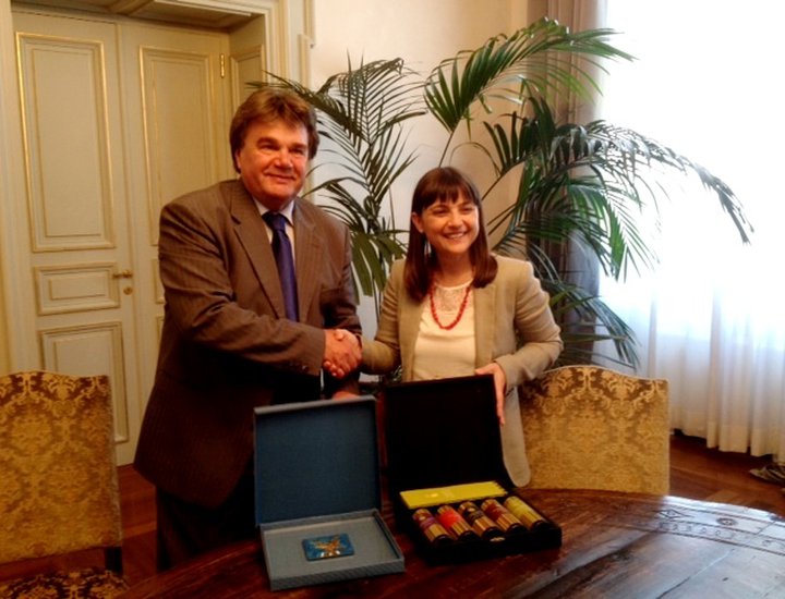 La delegazione della Regione Istriana in visita alla neoeletta presidente della Regione Friuli Venezia Giulia Debora Serracchiani