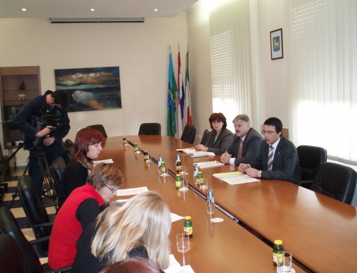 Pula: Poticajnim sredstvima "INTERREG IIIA /PHARE prekogranična suradnja s Italijom" do projekta R.O.S.A.