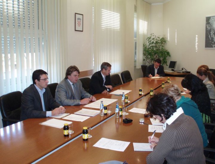 Pula: Poticajnim sredstvima "INTERREG IIIA - CARDS/PHARE Jadranska prekogranična suradnja " do vrijednih projekata