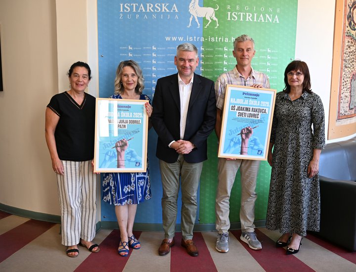 Il presidente della Regione Boris Miletić e la vicepresidente della Regione Gordana Antić hanno ricevuto i dirigenti scolastici delle scuole istriane premiate nell’ambito del progetto “La migliore scuola 2025”