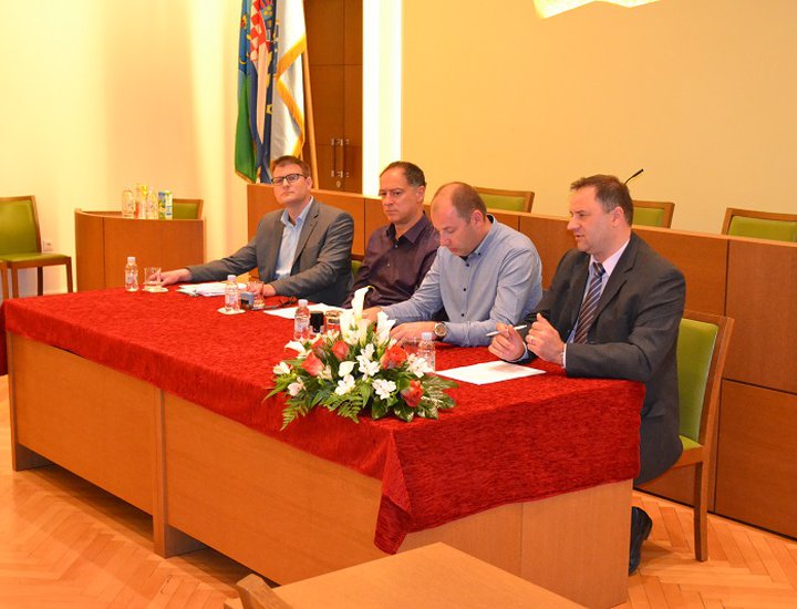 Potpisan Ugovor o izradi Master plana javne rasvjete na području Grada Pazina