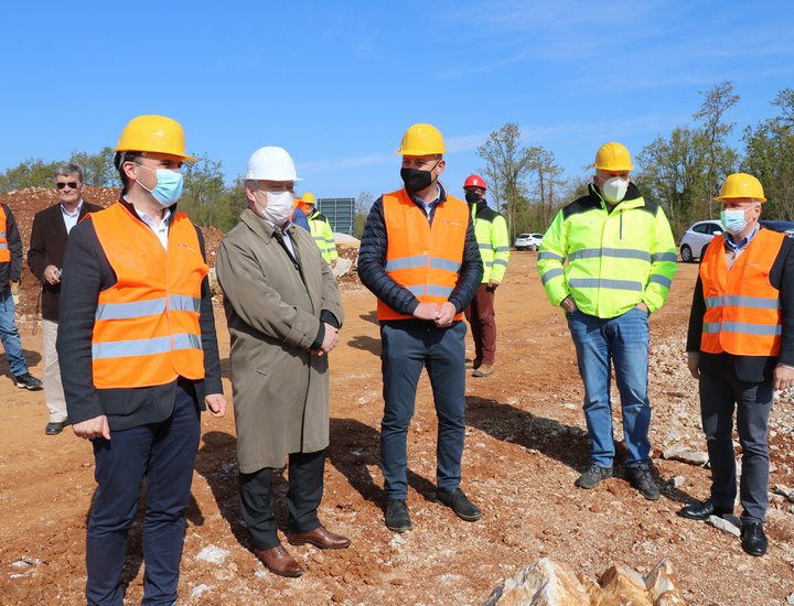 Izgradnjom sustava javnih navodnjavanja do ekološki održive i isplativije poljoprivredne proizvodnje