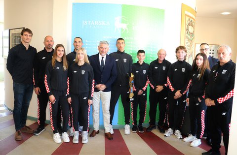 Župan Boris Miletić primio uspješne mlade istarske kickboksače