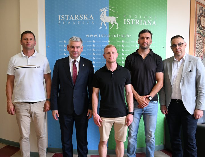 Župan Boris Miletić primio boksačkog prvaka Hrvatske Patrika Licula