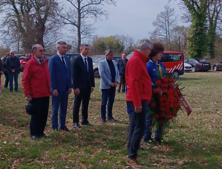 Il presidente Miletić alla celebrazione del 78-esimo anniversario di formazione del battaglione partigiano Pino Budicin