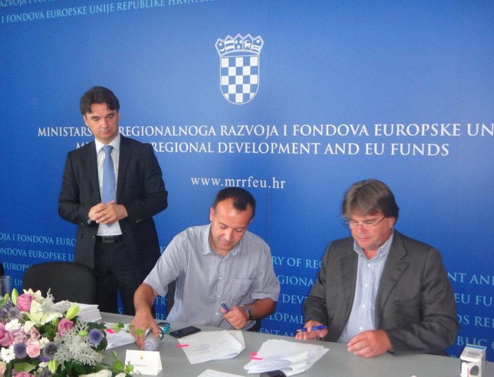 Firma solenne dell'Accordo d'assistenza tecnica per la preparazione