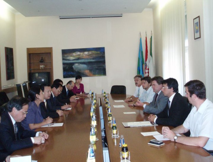 Pula: Župan Jakovčić primio izaslanstvo kineske provincije Zhejiang