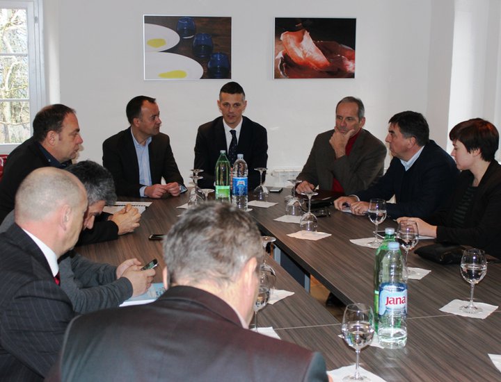 Il Presidente Flego ha convocato l'incontro coordinativo dei sindaci sul tema della nuova Strategia regionale per lo sviluppo della Regione Istriana