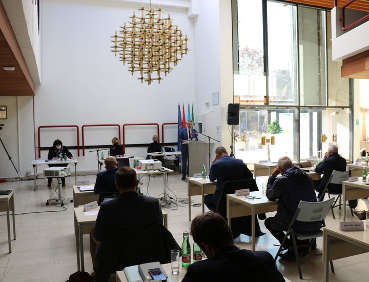 Prijedlog Proračuna Istarske županije za 2022. godinu i projekcije za 2023. i 2024. godinu u prvom čitanju jednoglasno usvojen