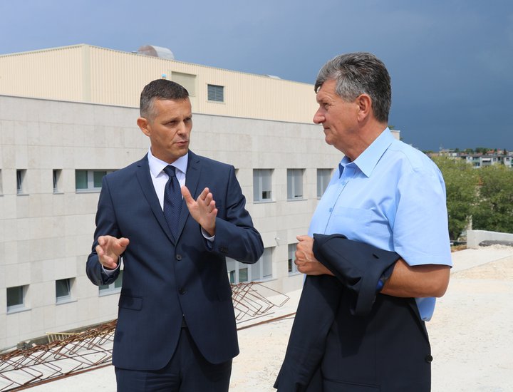 Il Presidente Flego: All'incontro del Governo a Pola ci aspettiamo la modifica della Delibera sulla garanzia statale per la continuazione della costruzione dell'OG di Pola